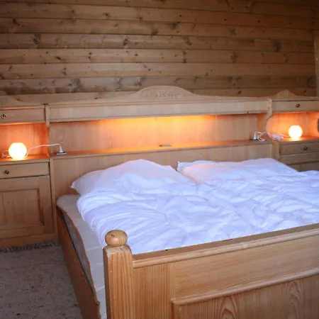 Chalet Sunlit Near Area In Hopfgarten im Brixental